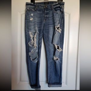 Judy Blue distressed boyfriend fit jeans